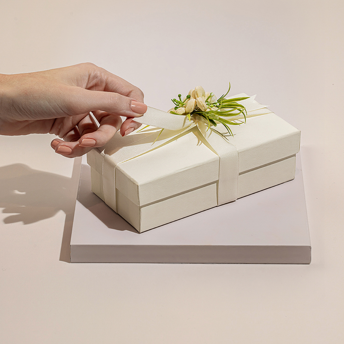 Frosted Floral Flame Set - Image 5