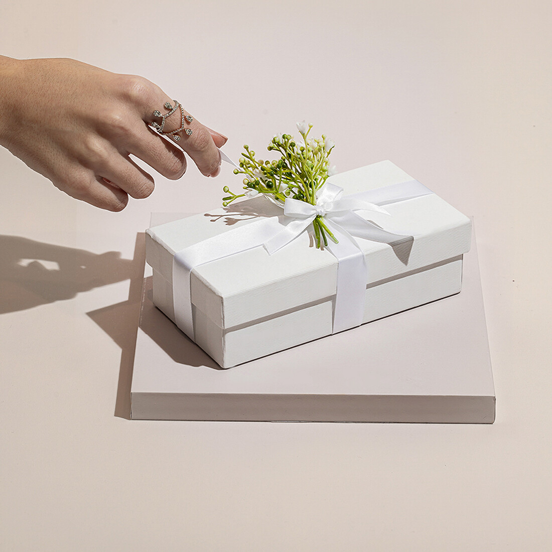 Frosted Floral Flame Set - Image 6