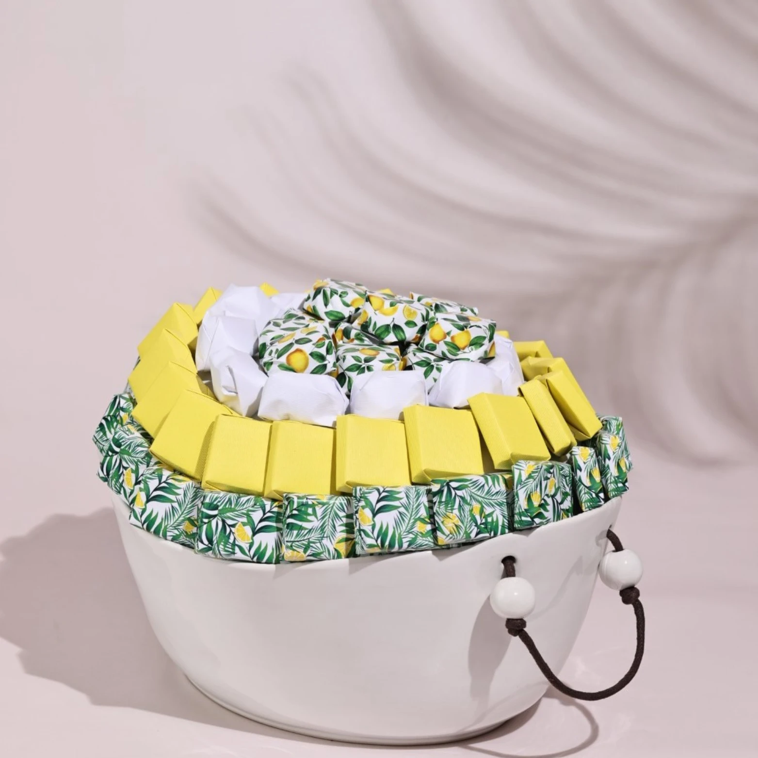 1.3KG Porcelain Bowl with Handles, Les Rêves d'Été