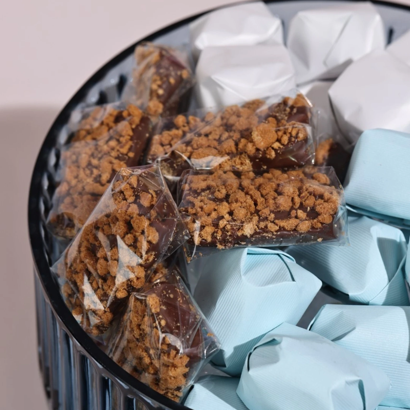 1KG Blue Glass Footed Bowl, Les Arcs en Ciel - Image 2