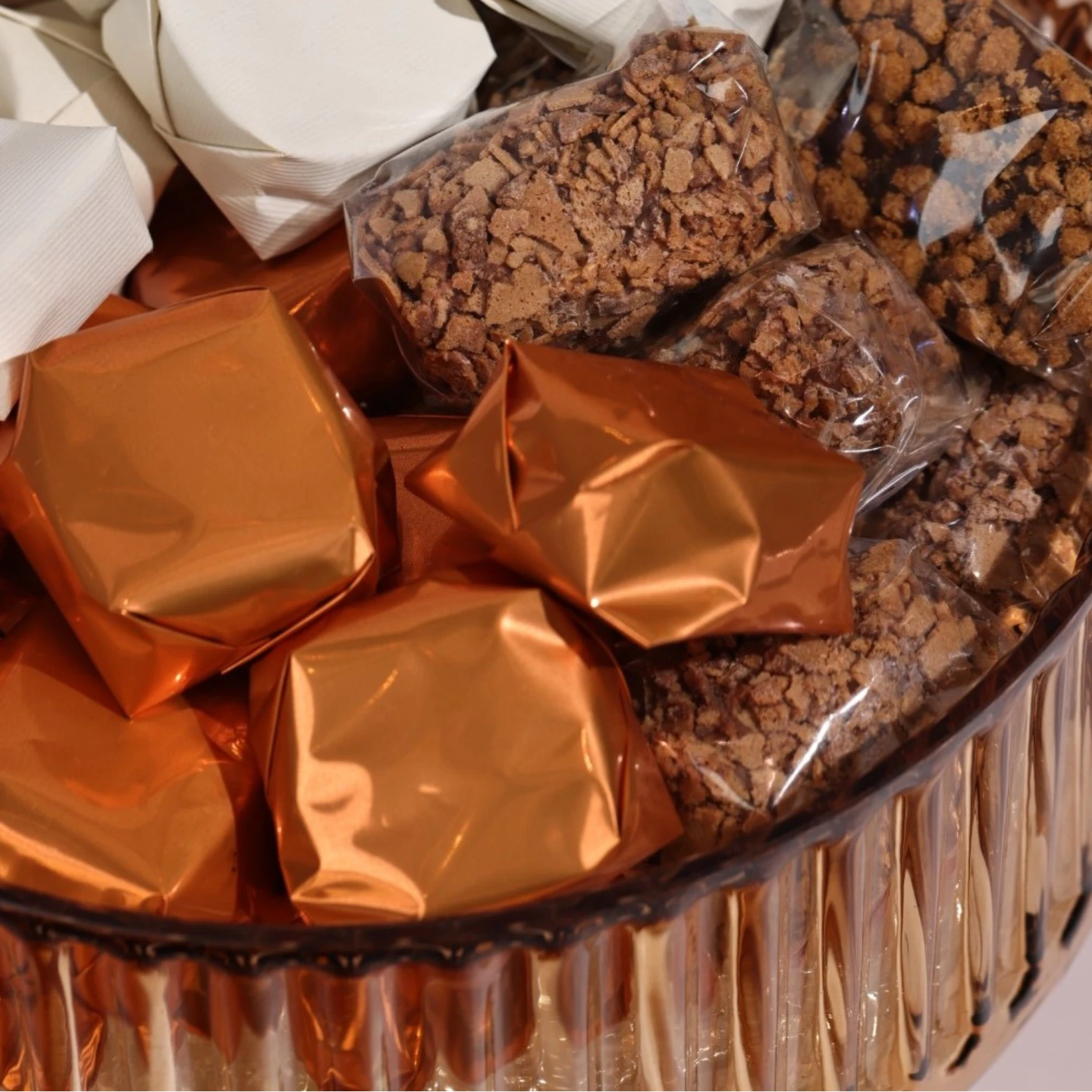 1KG Orange Glass Footed Bowl, Les Arcs en Ciel - Image 3