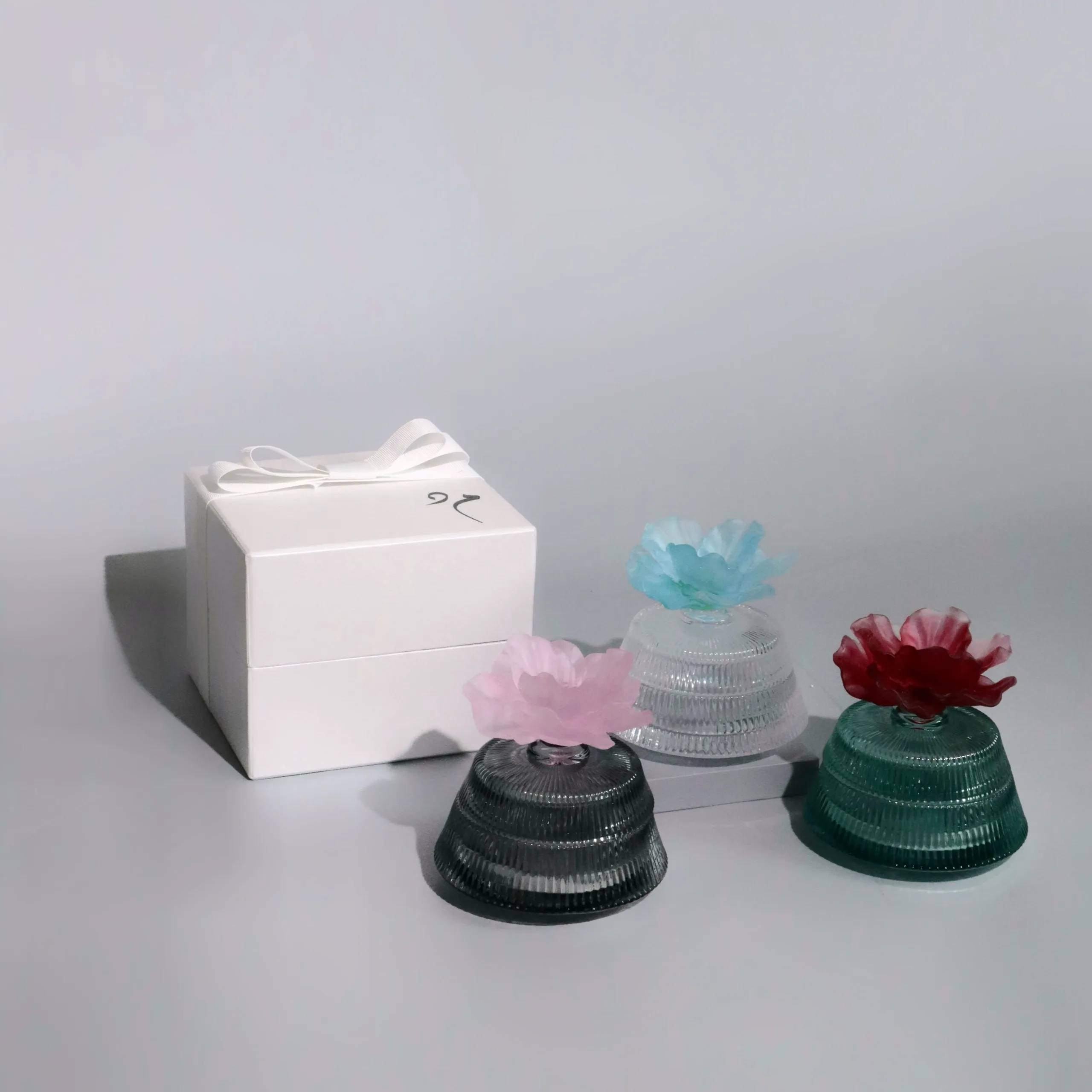 Floral & Frosty - Image 2