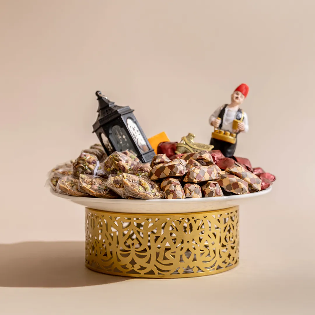 Golden Gesture - Image 2